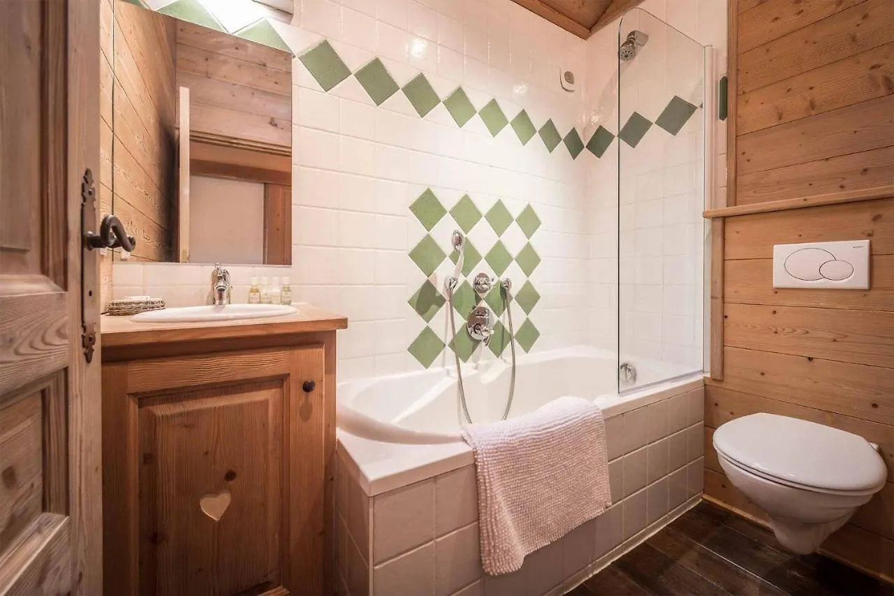 Madame Vacances Chalet Silvana Meribel